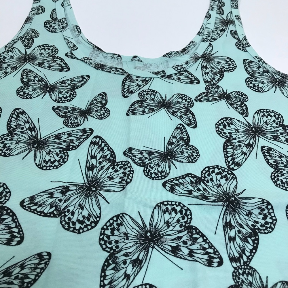 Tank Top No Boundaries Butterfly 🦋 Juniors 2XL - Picture 3 of 3